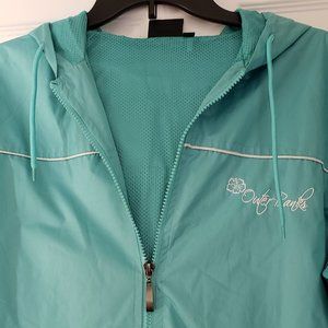 Rainproof windbreaker